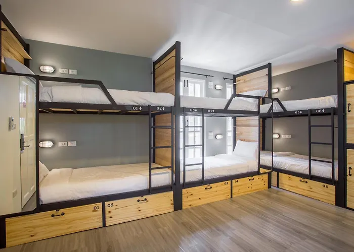 Albergue X9hostel *