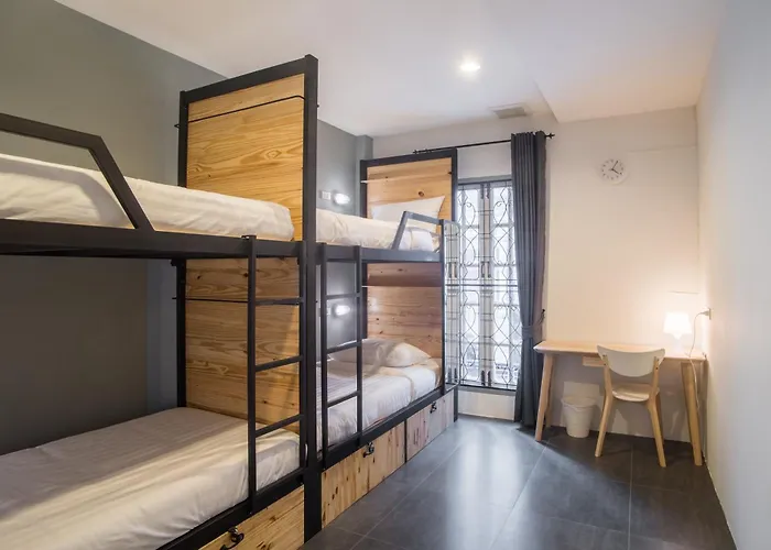 X9hostel