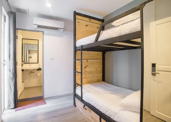 X9hostel *